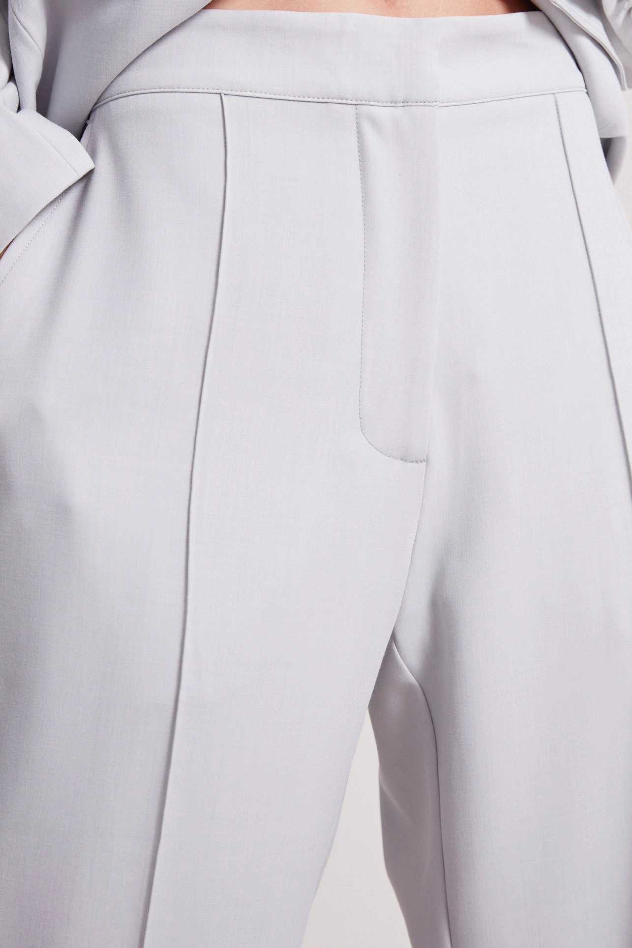 Hidden Zip Pockets Preston Pin Tuck Pants With Slant Pockets - Light Grey