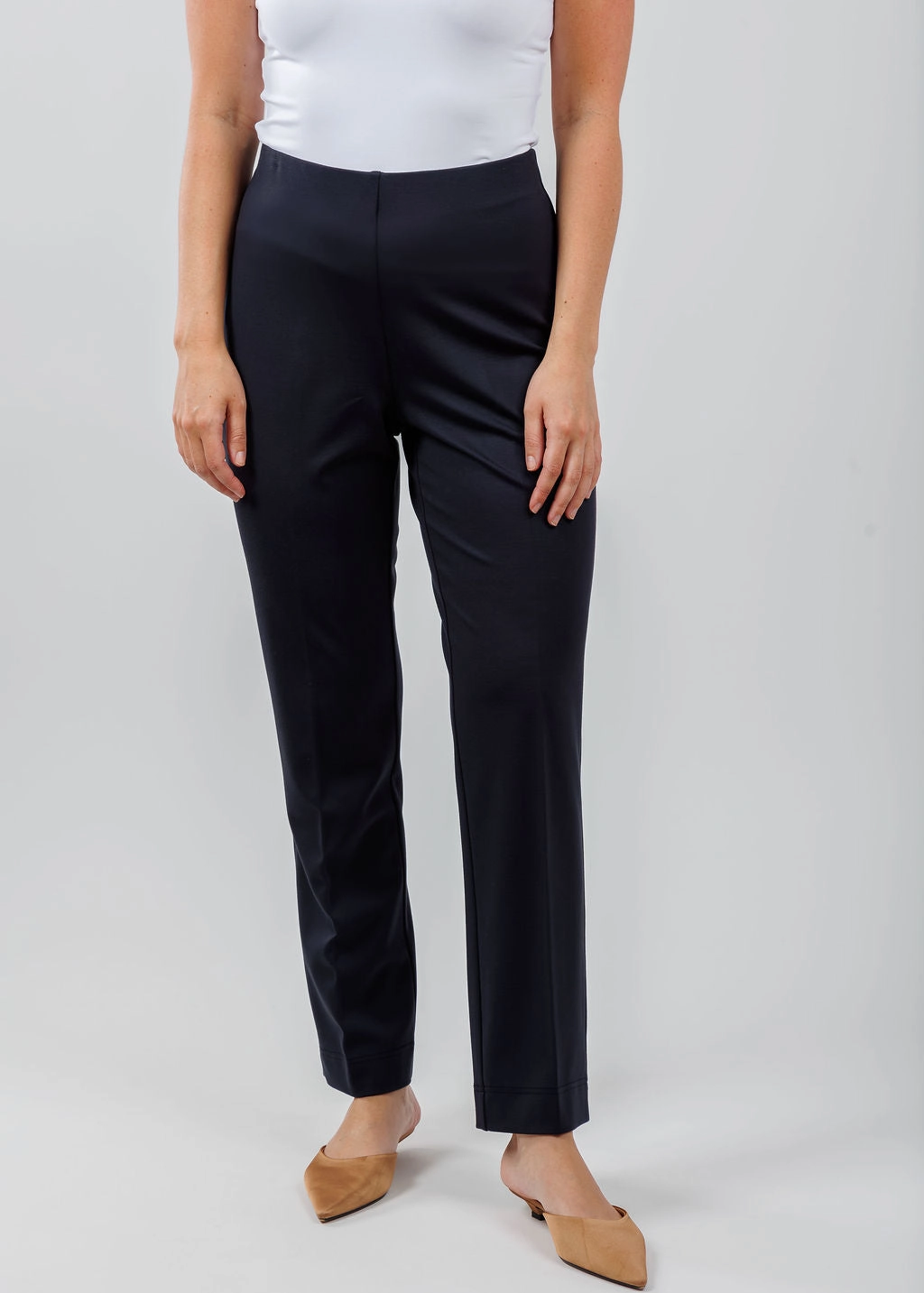 Annie 29" Paramount Knit Pants - Navy Tough Materials Comfortable Look