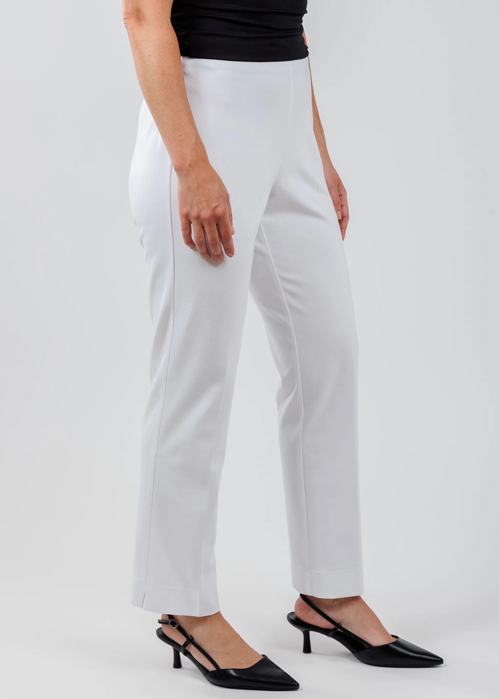 Breathable activewear Timeless Comfort Annie 29" Paramount Knit Pants - White