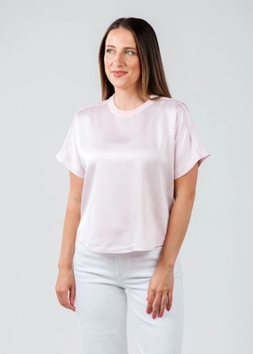 Addy Short Sleeve Knit Back T- Shirt - Ballet Pink Minimalist Look Wrinkle-Free
