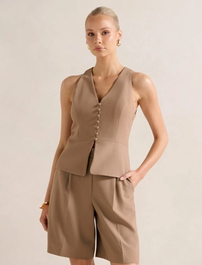Low Profile Seaming Honey V Neck Waistcoat