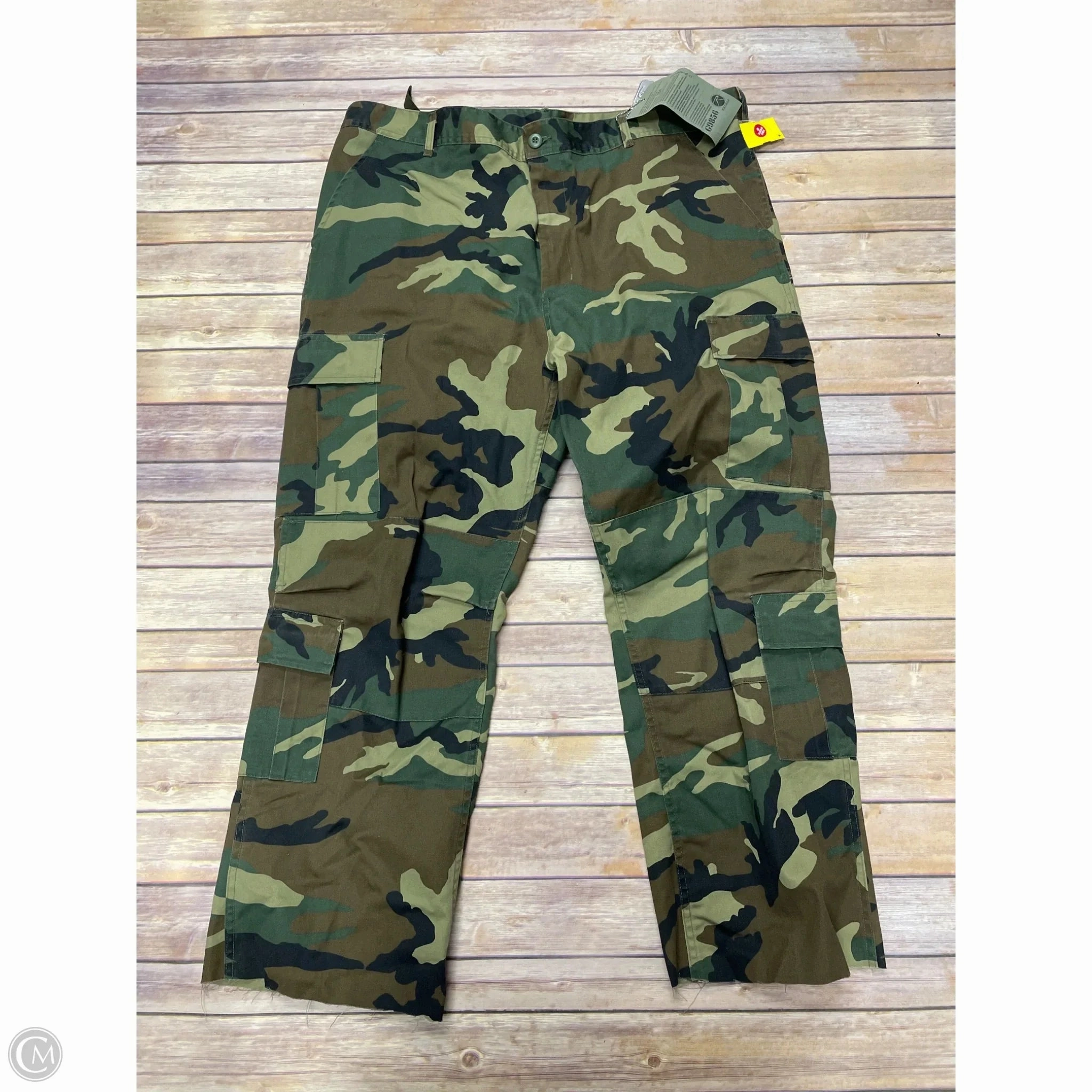 Casual Movement Pants Cargo & Utility By Cme In Camouflage Print, Size: 2x