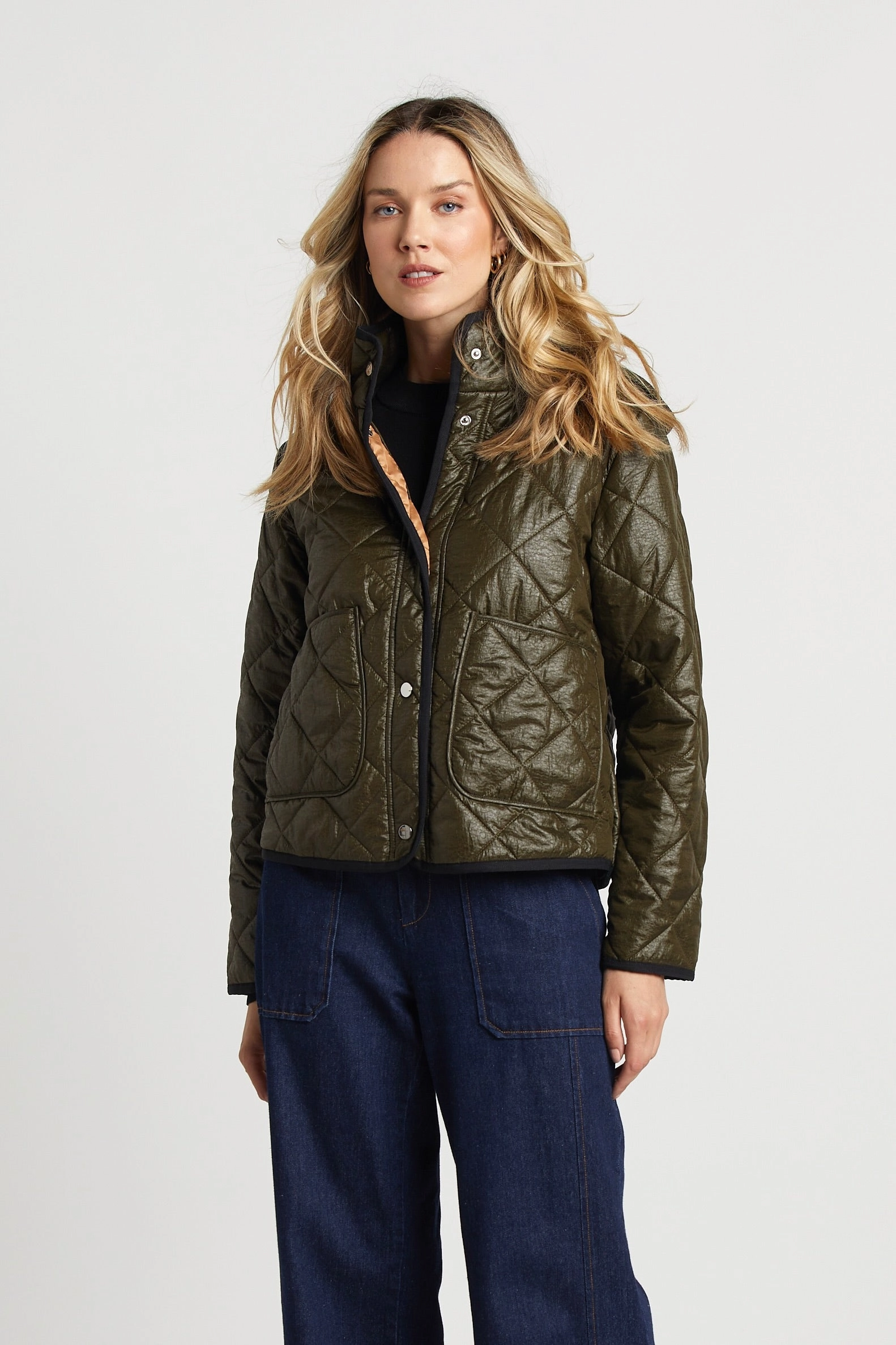 Shelby Short Quilted Hooded Jacket - Army Green Transitional Look Weekend Outing Wear