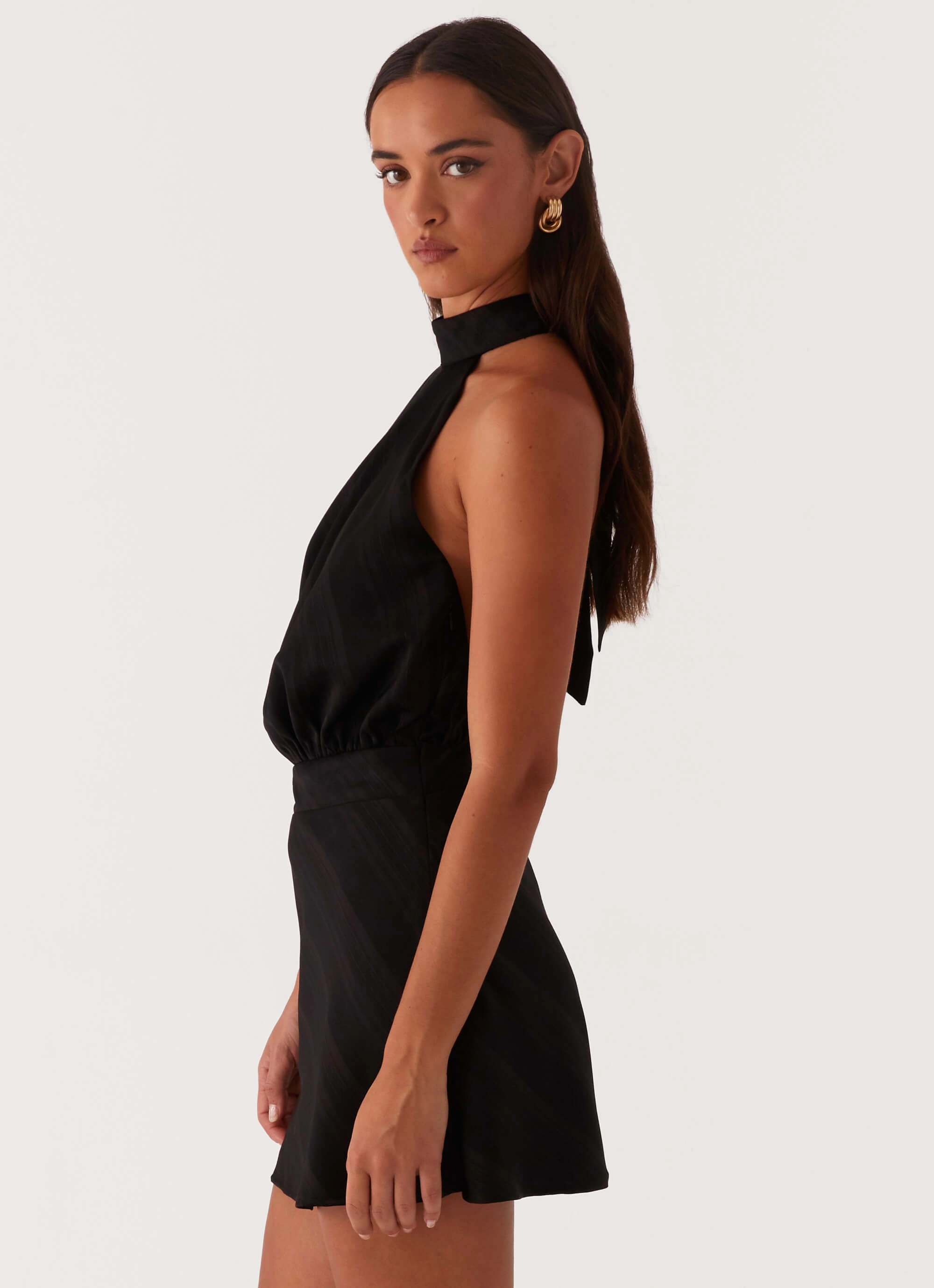 Timeless Shape All-Occasion Wear Camera Shy Mini Dress - Black