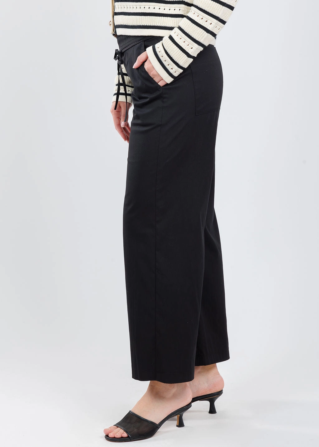 Quick Change Belt loops Chiara Crop Pants - Black