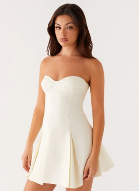 Comfy Yet Stylish Victoria Strapless Mini Dress - Butter