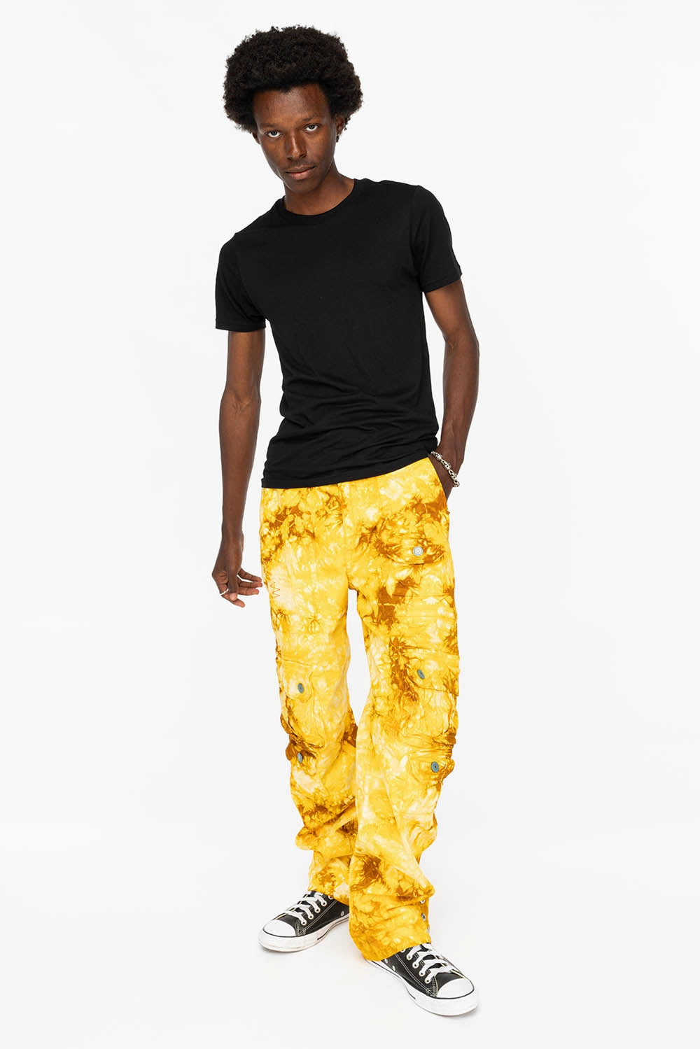 True Fit ORIGINAL ROBIN??S JEAN CALL OF DUTY CARGO PANTS IN TYE DYE TAN YELLOW