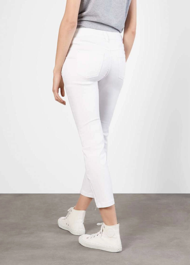 Dream Chic Crop Jean - White Contoured Panel Design
