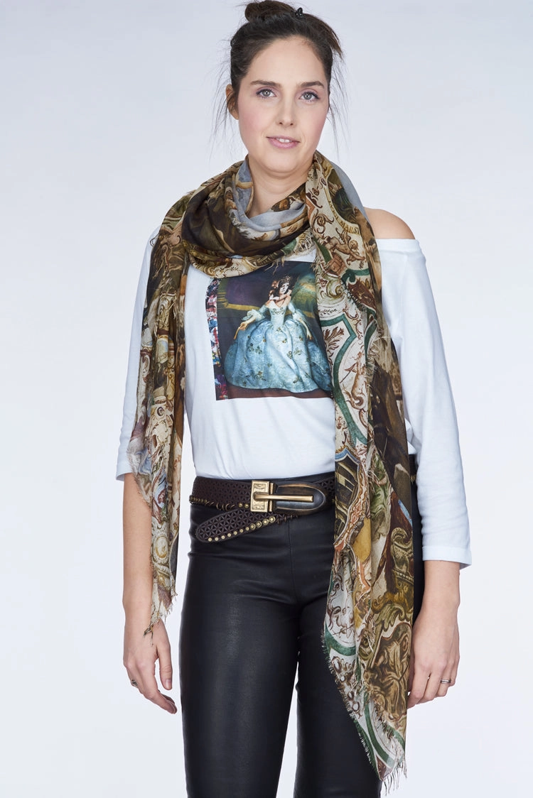 The Bailey 3/4 Sleeve Tee - Greta Garbo Friends Meetup