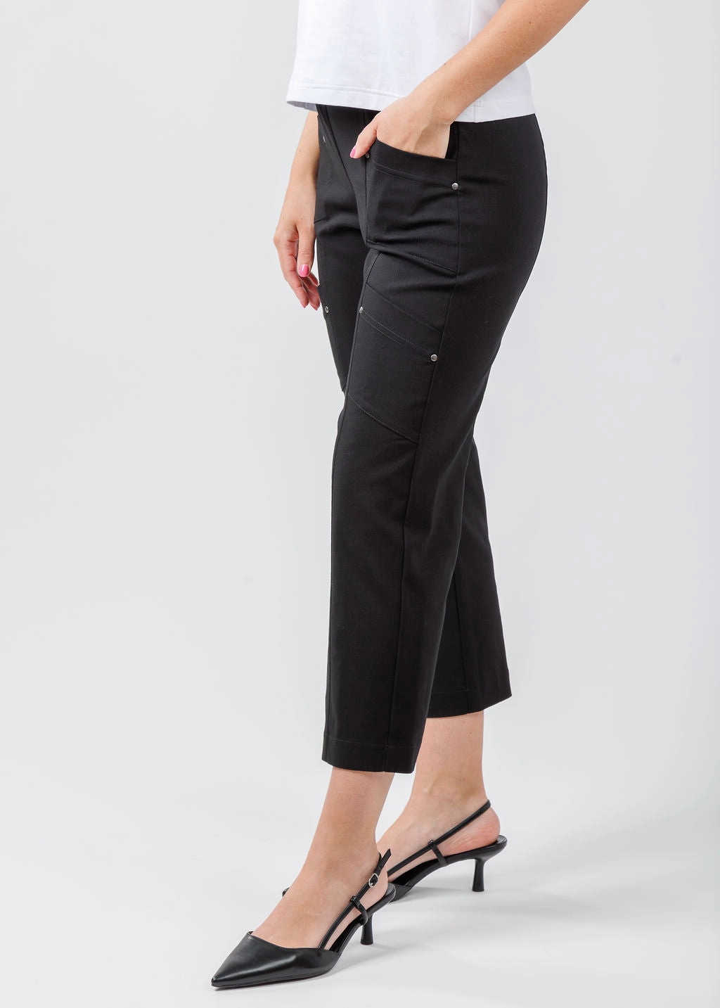 Natural Movement Easy Wear Crop Cargo Pants - Black