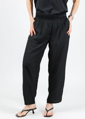 D-Satin Cropped Jogger - Black Body Contour