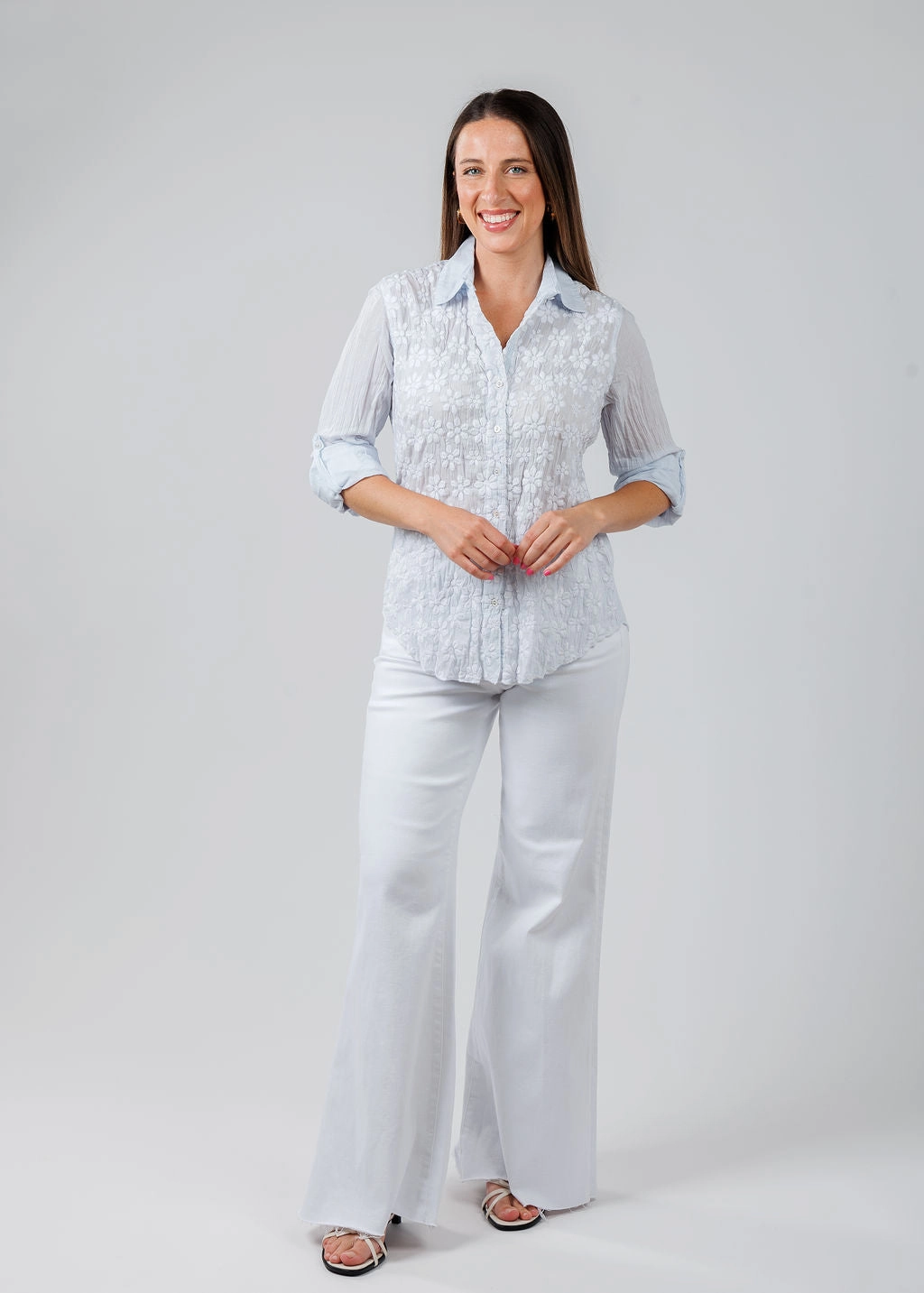 Daisy Embroidered Shirt - Light Chambray Snug feel Cooling Core Technology