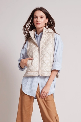 Talia Quilted Gilet With Removable Hood - Champagne Fashion Forward Layer Foldable Collar