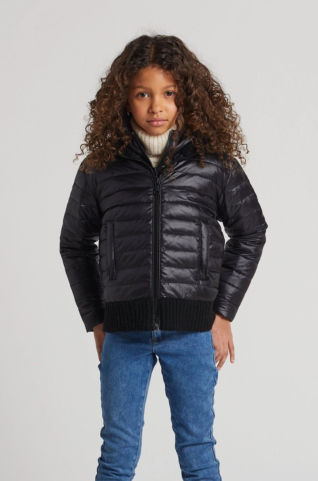Lulu Light Weight Quilted Down Jacket w/ Knit Trim Details Temperature Regulating Fabric