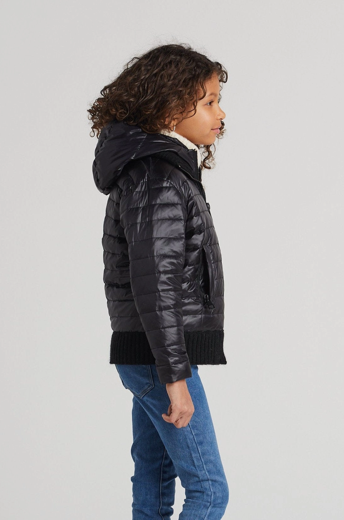 Heat Sealed Zippers Fray Resistant Edges Lulu Light Weight Quilted Down Jacket w/ Knit Trim Details