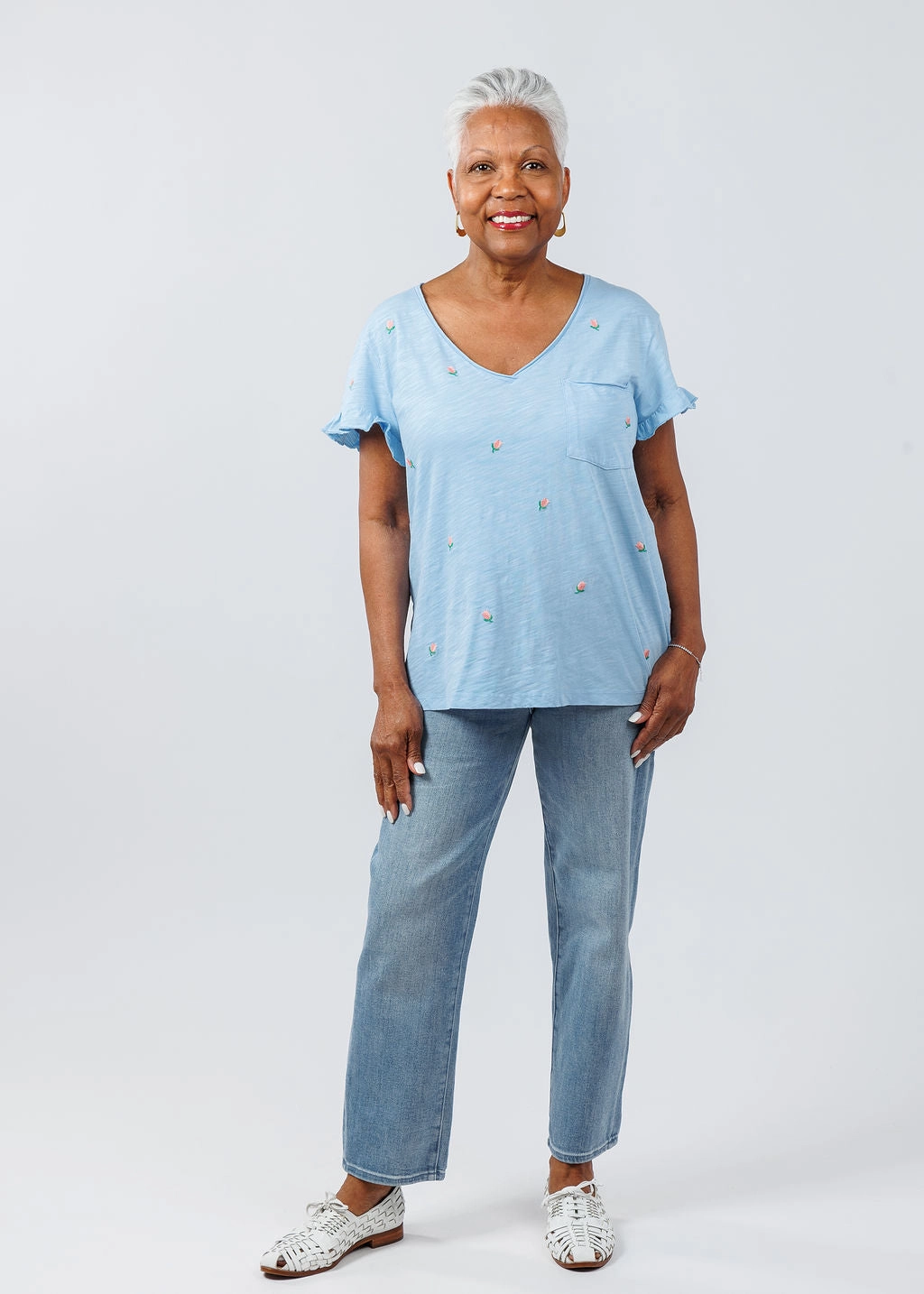 Unisex style Dutch Embroidered Flower Tee - Canal