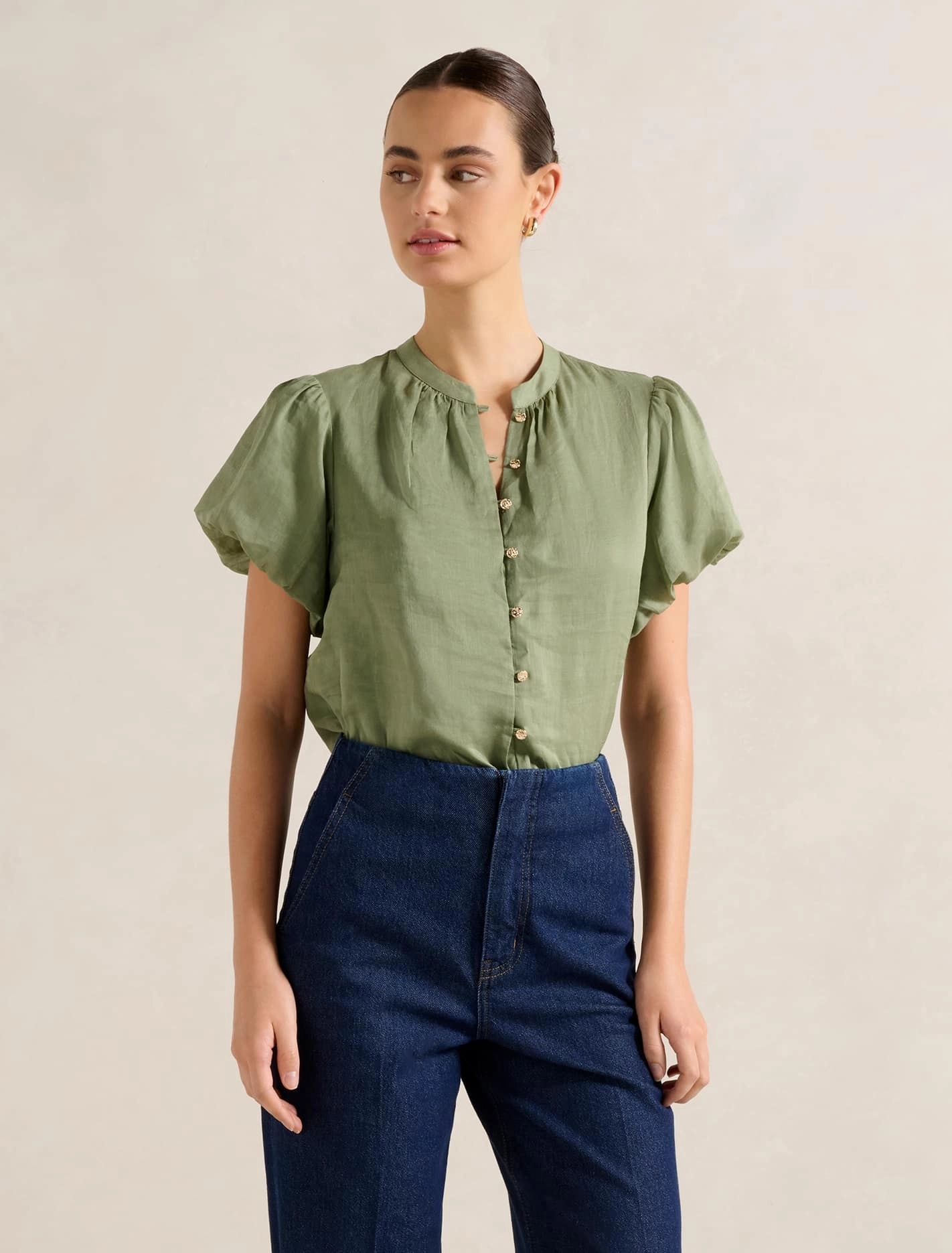 Lightweight Jacket Everly Puff Sleeve Blouse