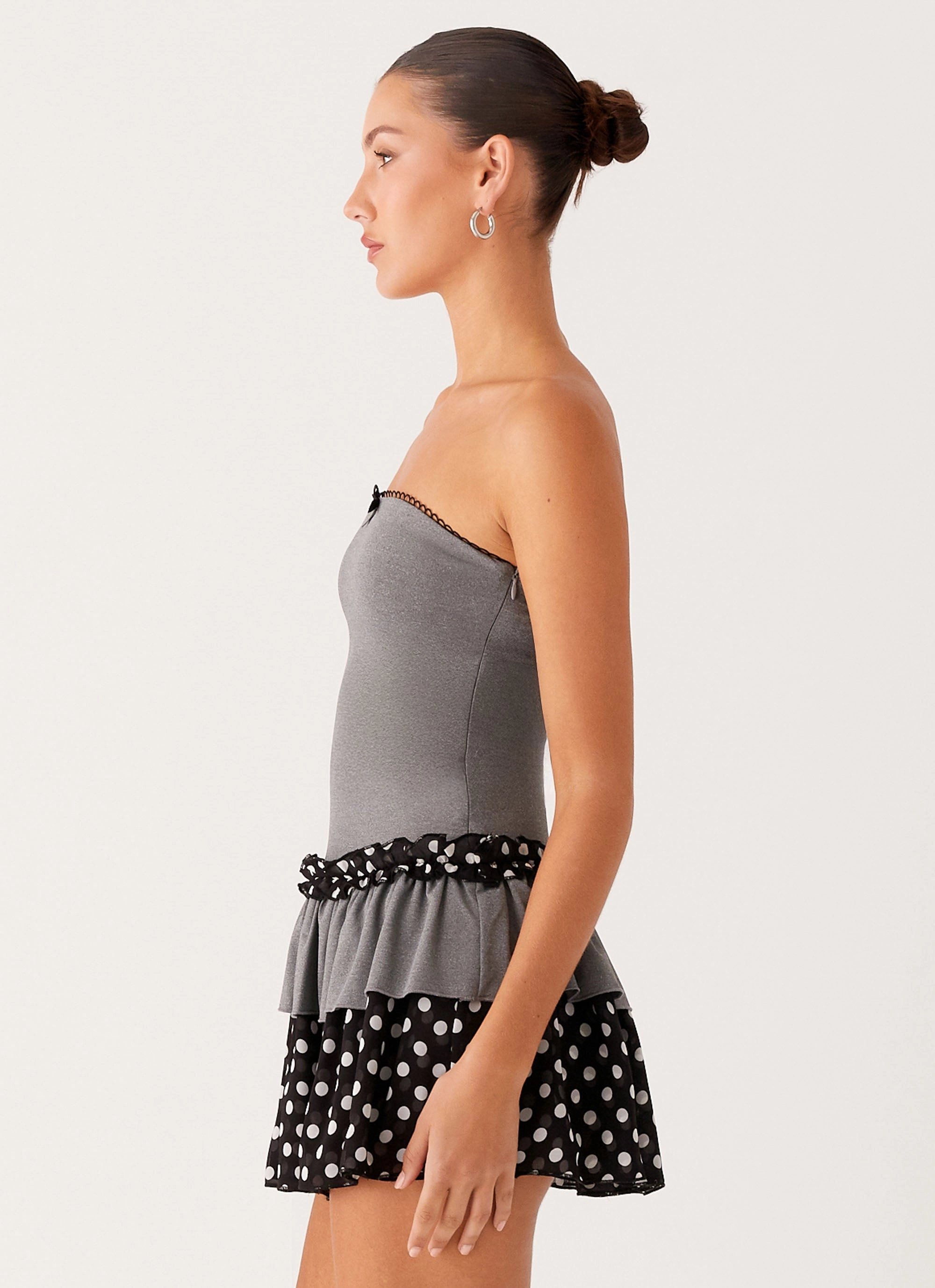 Yerin Strapless Frill Mini Dress - Grey Polkadot Pure Aesthetic Fashion Layers