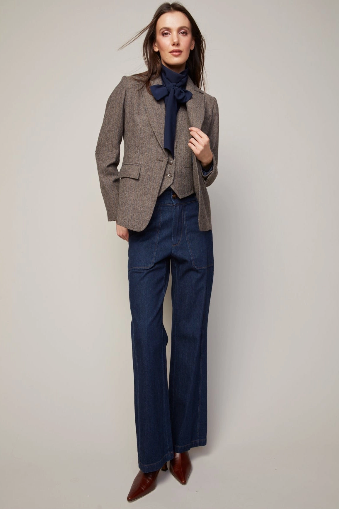 Hunter Single Breasted Tweed Blazer With Elbow Detail - Java Ergonomic Silhouette