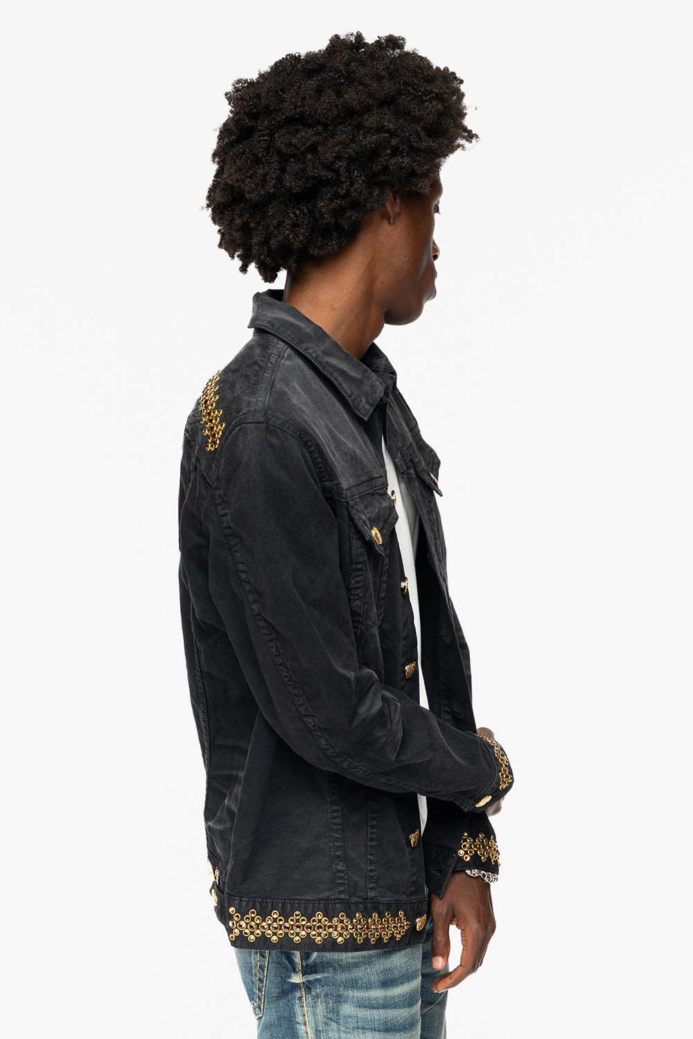 JEAN JKT IN PIGMENT SPRAY BLACK  WASH EMBELLISHED WITH LARGE SMOKY TOPAZ CRYSTALS DESCRIPTION MultiPocket Configuration