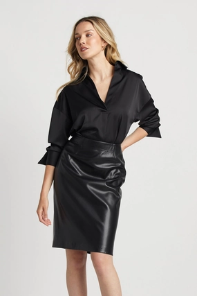 Lightweight Wear Kay Popover Satin Blouse With Long Cuffs - Black