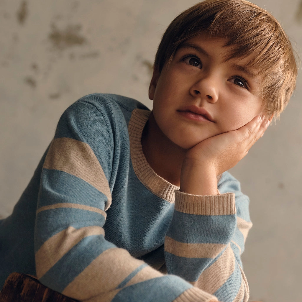 KINDRED Kole Sweater Airy Cloth Zippered Vents