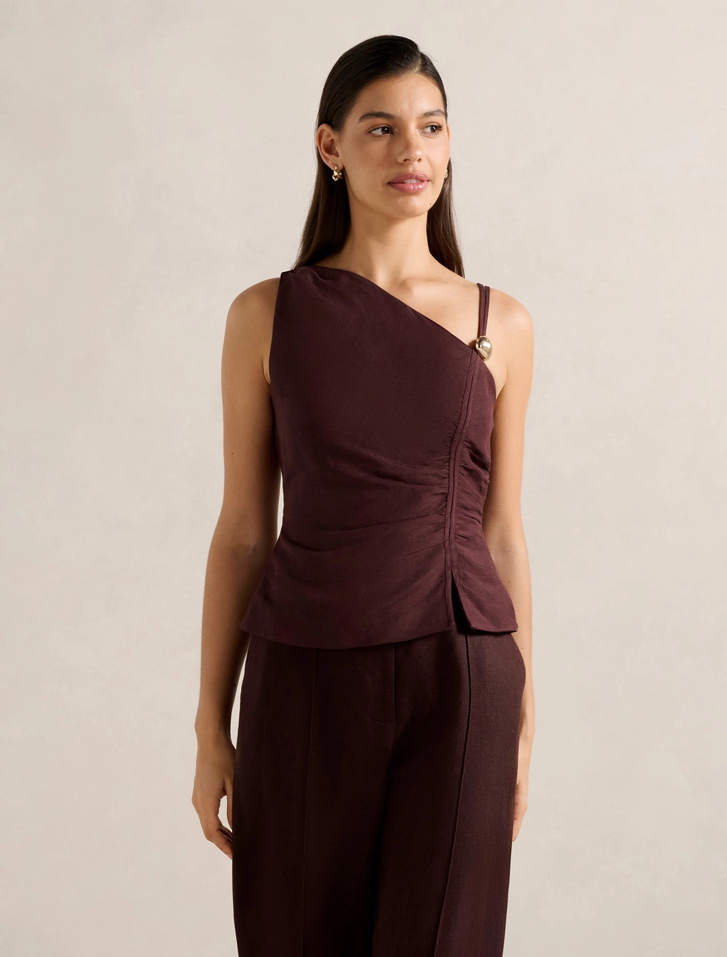 Fitted Shirt Airflow Mesh Lining Lacey One Shoulder Top