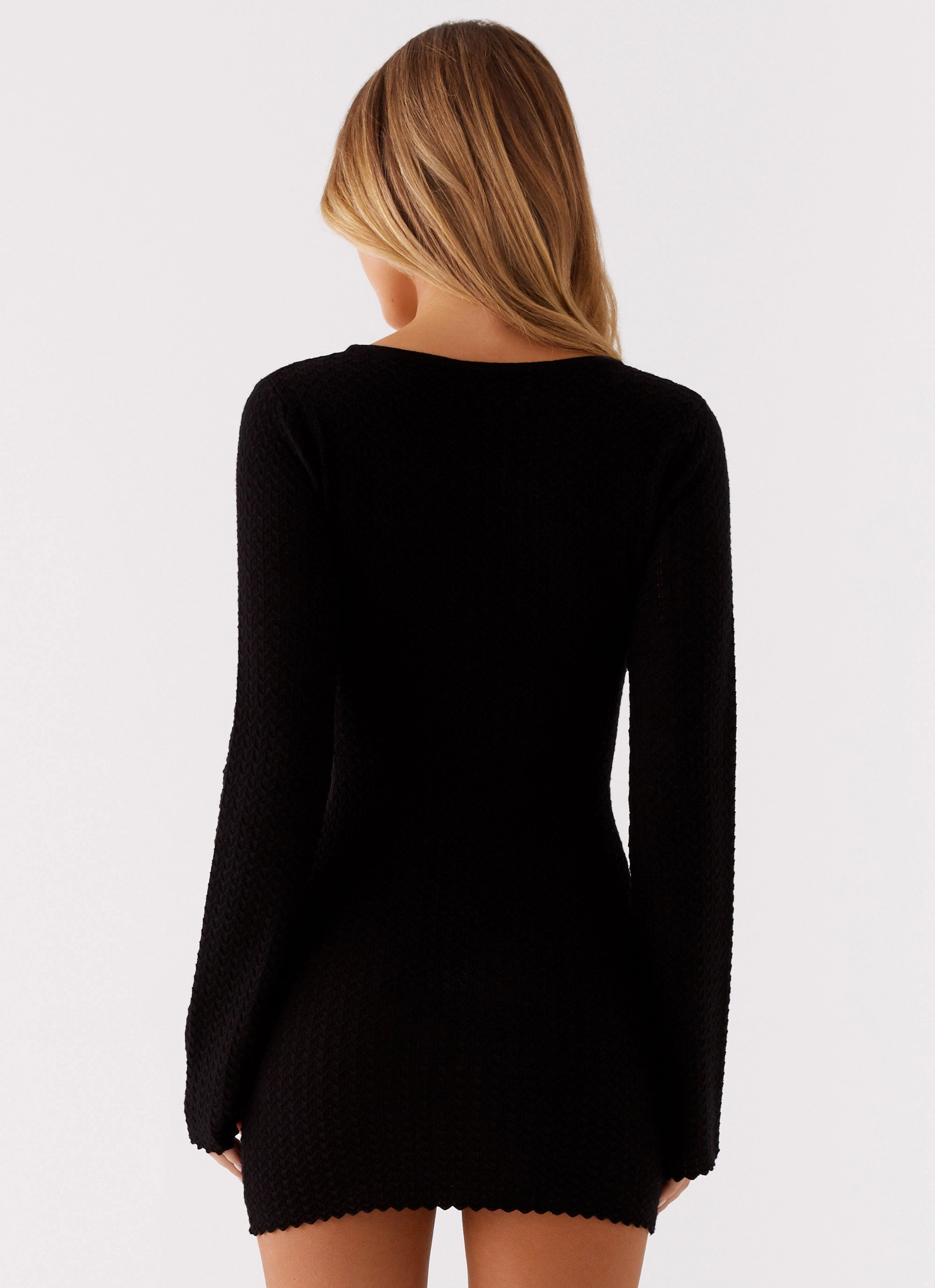 Lavelle Knit Mini Dress - Black loose silhouette