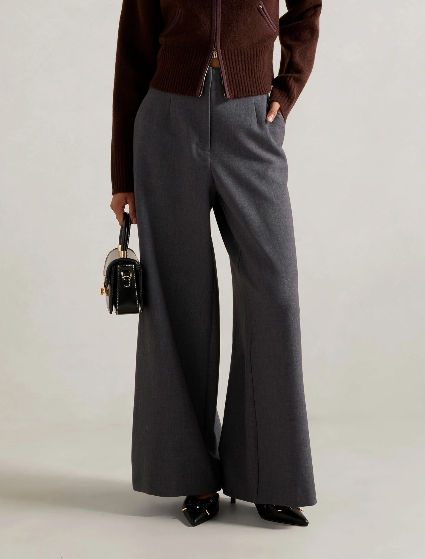 Trendy Look Freya Petite High Waist Wide Leg Pants