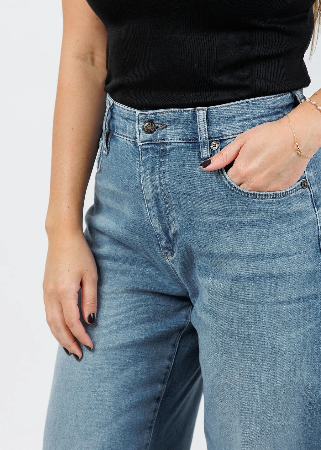 Dakota Barrel Leg Jeans - Medium Denim Everyday Essential Durable Twill