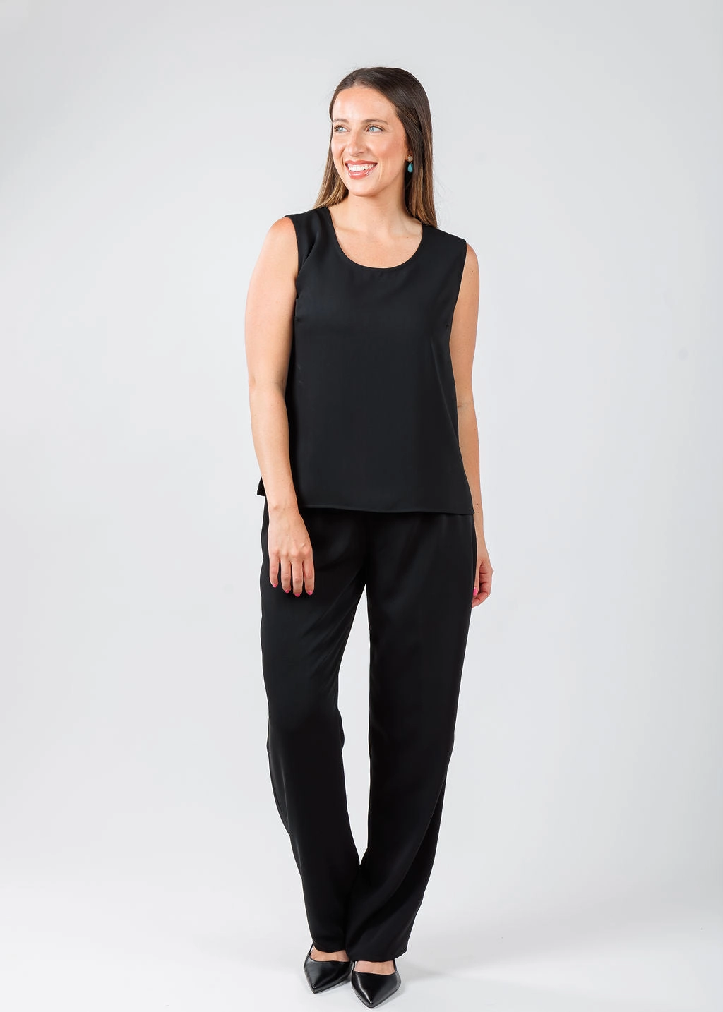 Matte Crepe Suzette Basic Tank - Black wrinkle free
