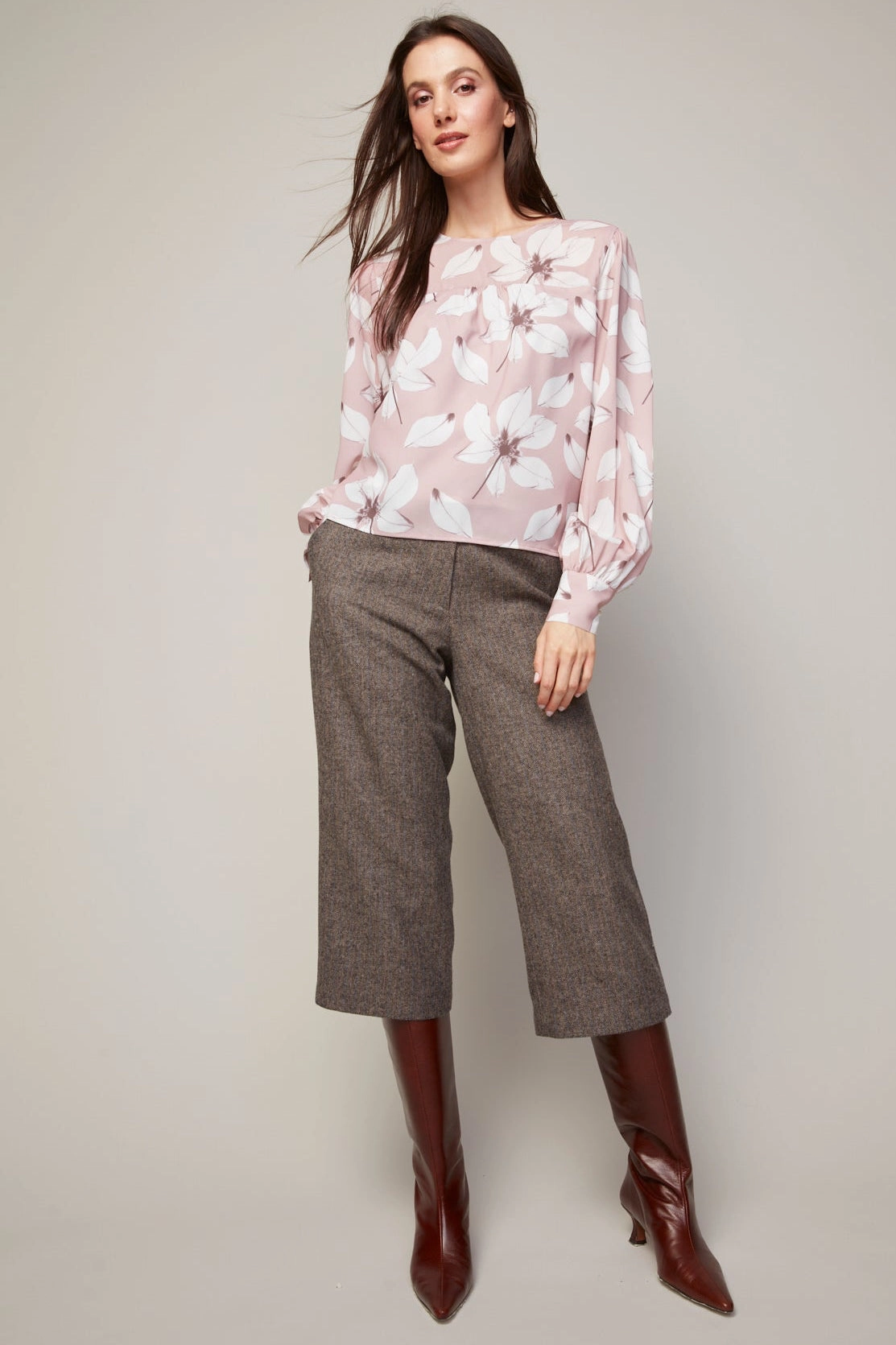 EasyCare Fabric Reinforced Elasticity Bree Popover Blouse With Shirring Detail - Floral Rose