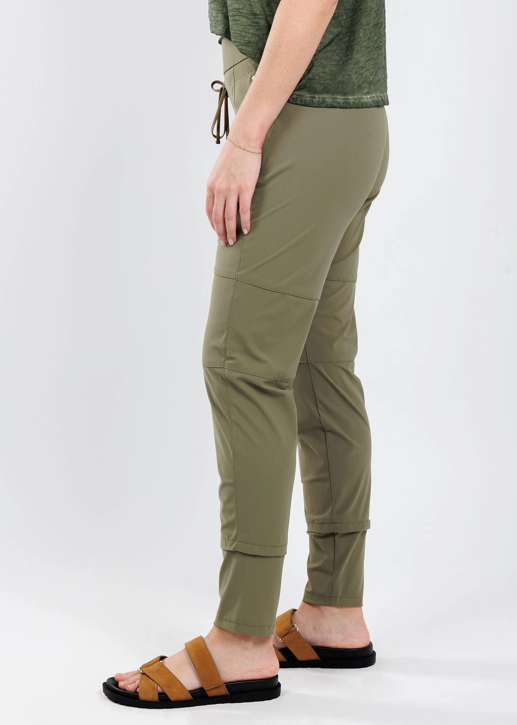 Slim Shape Layered Protection Candy Pants - Dark Forest