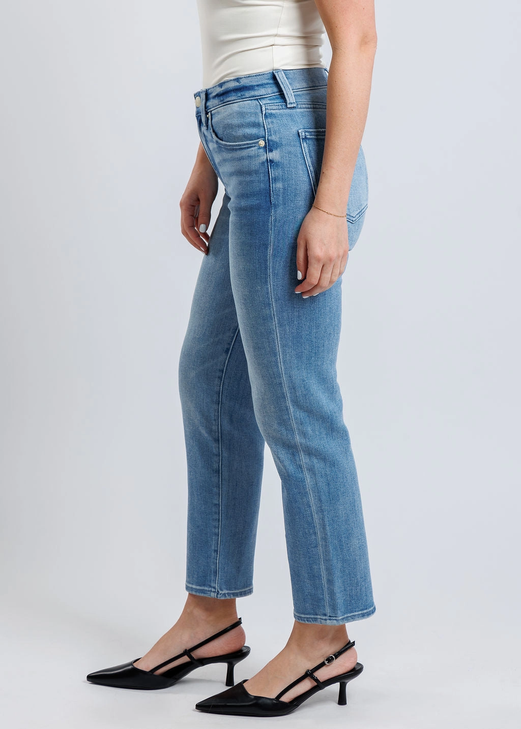 Monroe Crop Jeans - Hill Recyclable Fabric Blend