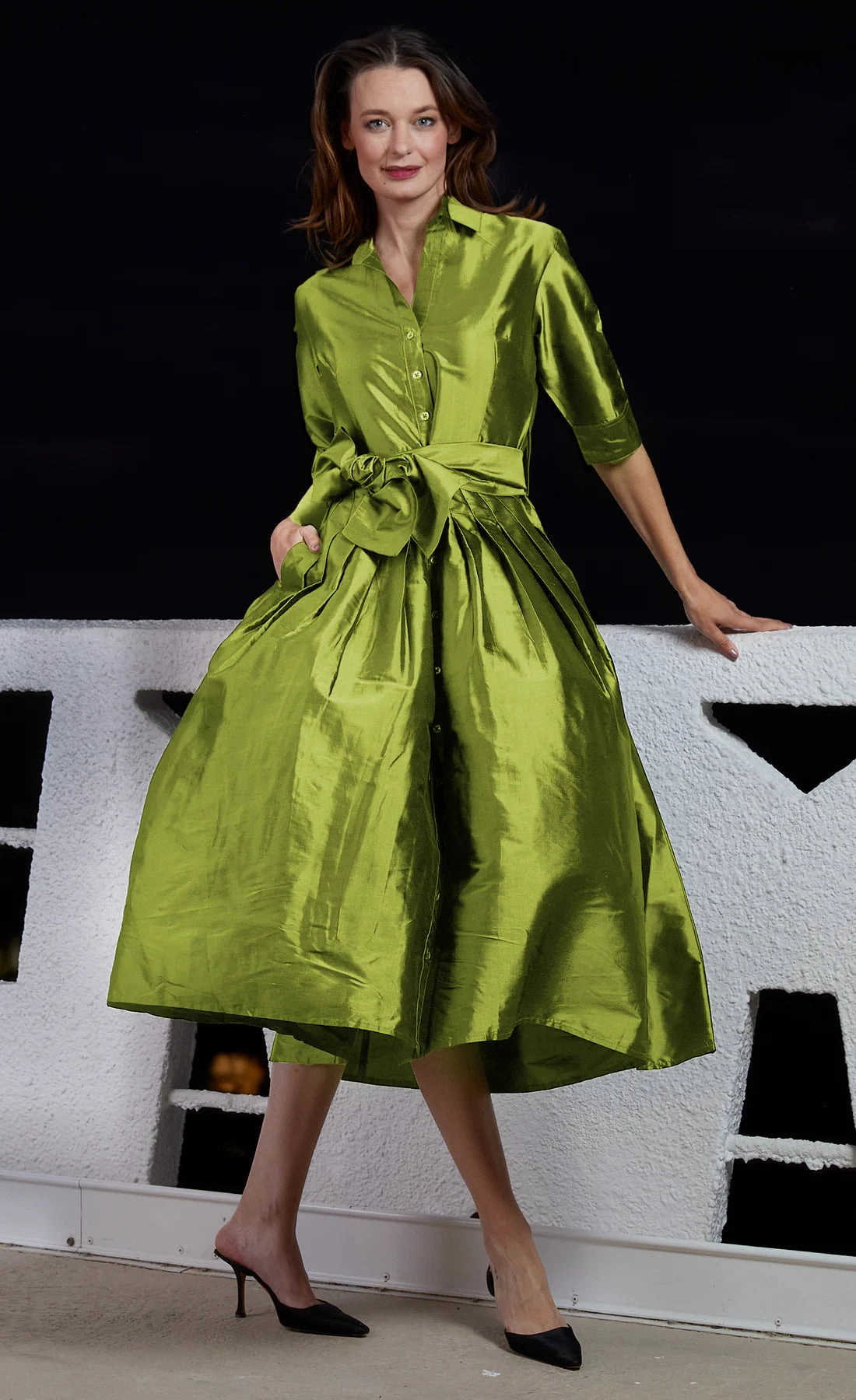Mrs Maisel Tea Length Dress - Green Timeless Vibe Travel-Essential