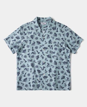 Nautical Printed Seersucker Short Sleeve Camp Shirt - Light Blue Streamlined Design