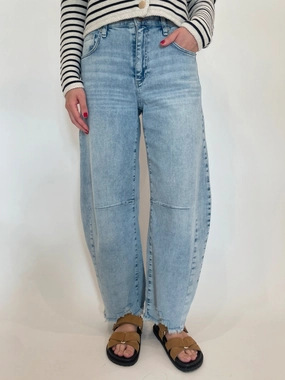 Dakota Barrel Leg Jeans - Bleached Casual Essentials