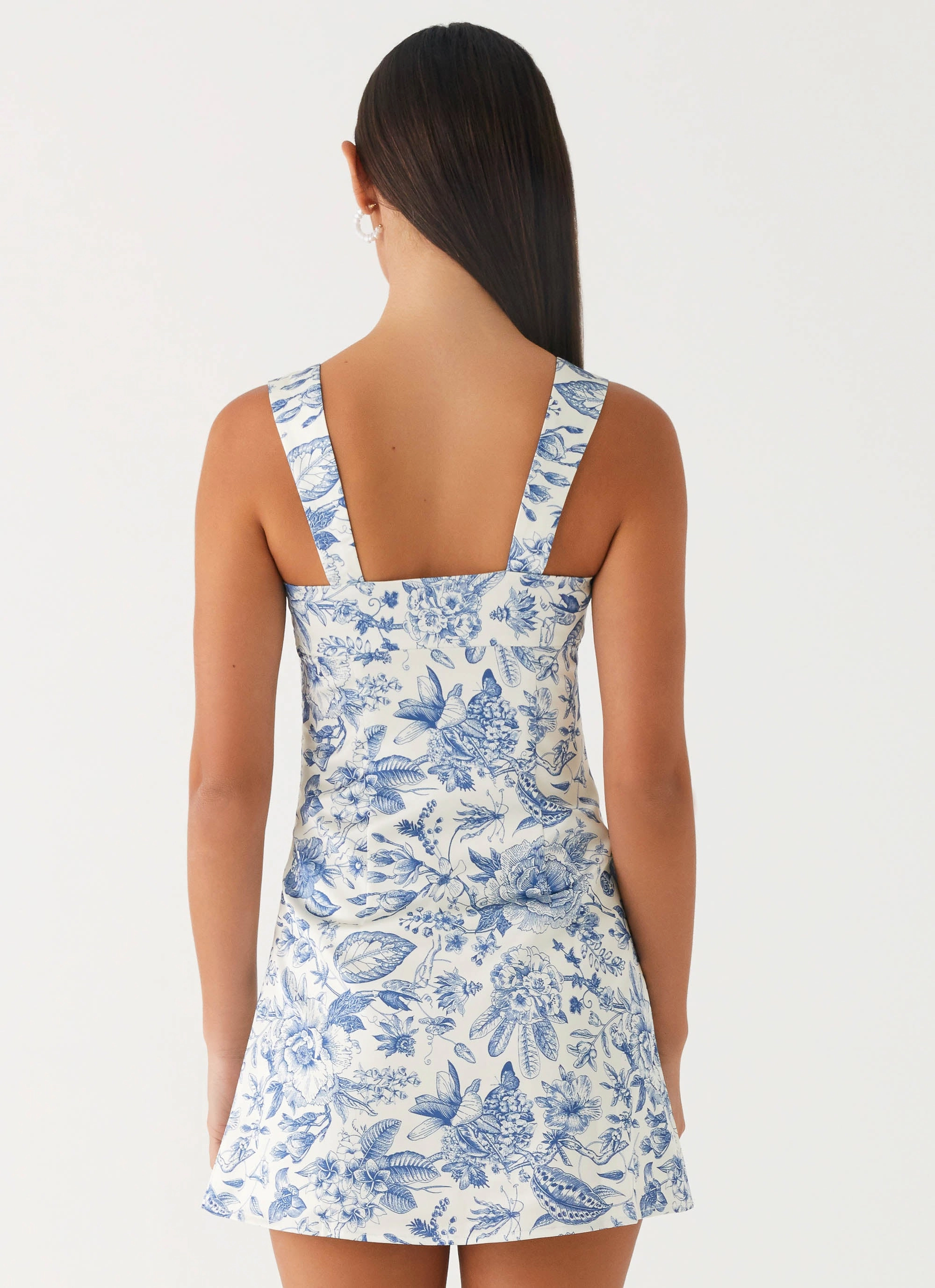 Gift-Worthy Odette Satin Mini Dress - Blue Paisley