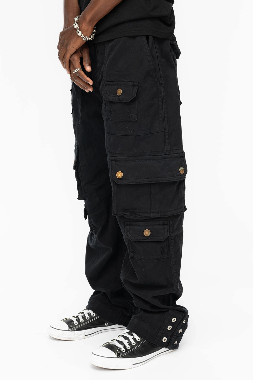 ORIGINAL ROBIN??S JEAN CALL OF DUTY CARGO PANTS IN BLACK Fall Outfit Acid Wash Effect