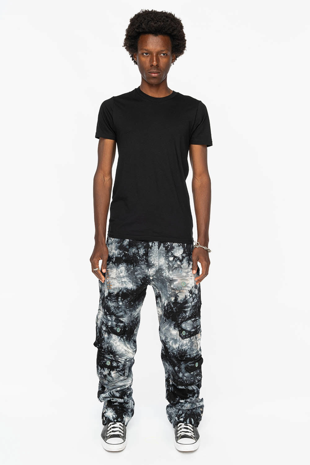 Mid Rise Fit Traveler Gear Slim ORIGINAL ROBIN??S JEAN CALL OF DUTY CARGO PANTS IN CRYSTAL TIE DYE BLK