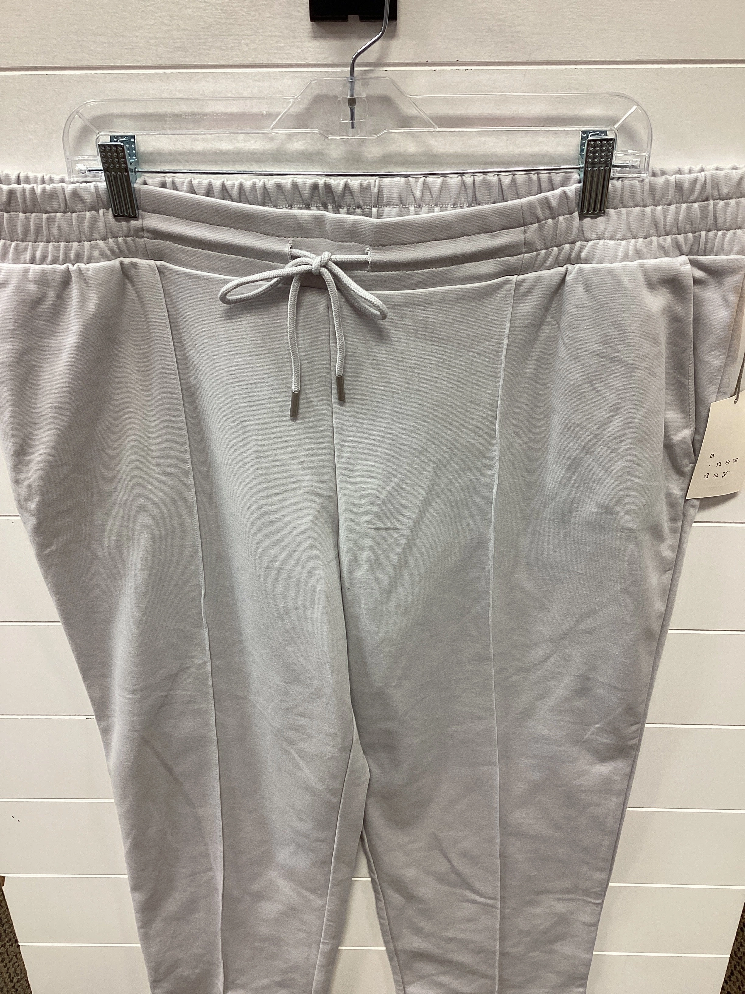 Pants Lounge By A New Day In Grey, Size:1X Easy Fit Design Perfectly Fit