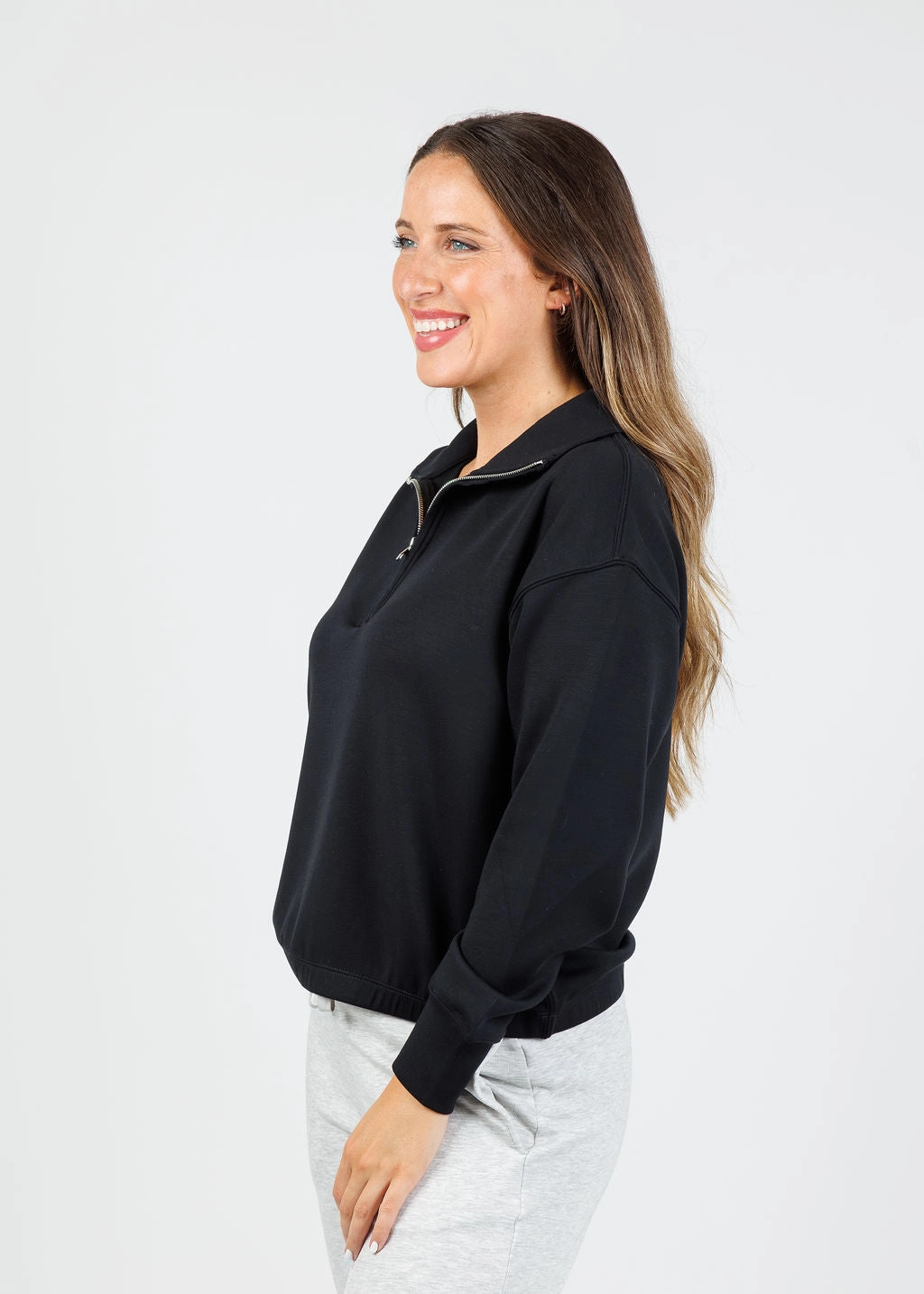 Comfort Zone Half Zip Sweatshirt - Black Compact Travel Design