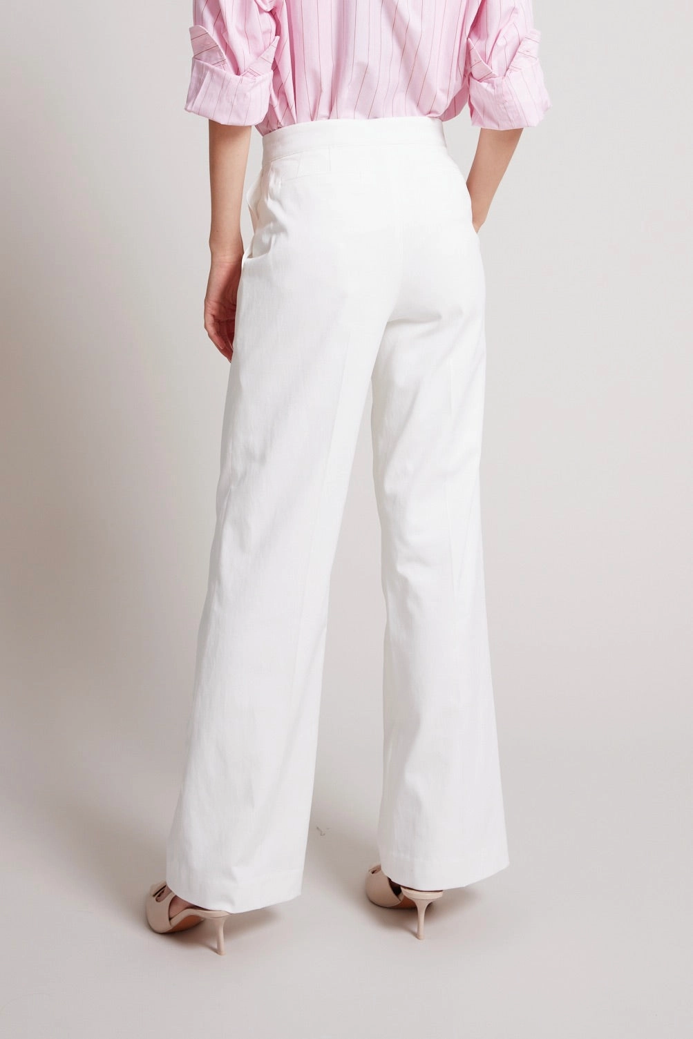Flex Movement Lightweight Material Preston Straight Leg Stretch Trouser With Pin Tuck - White