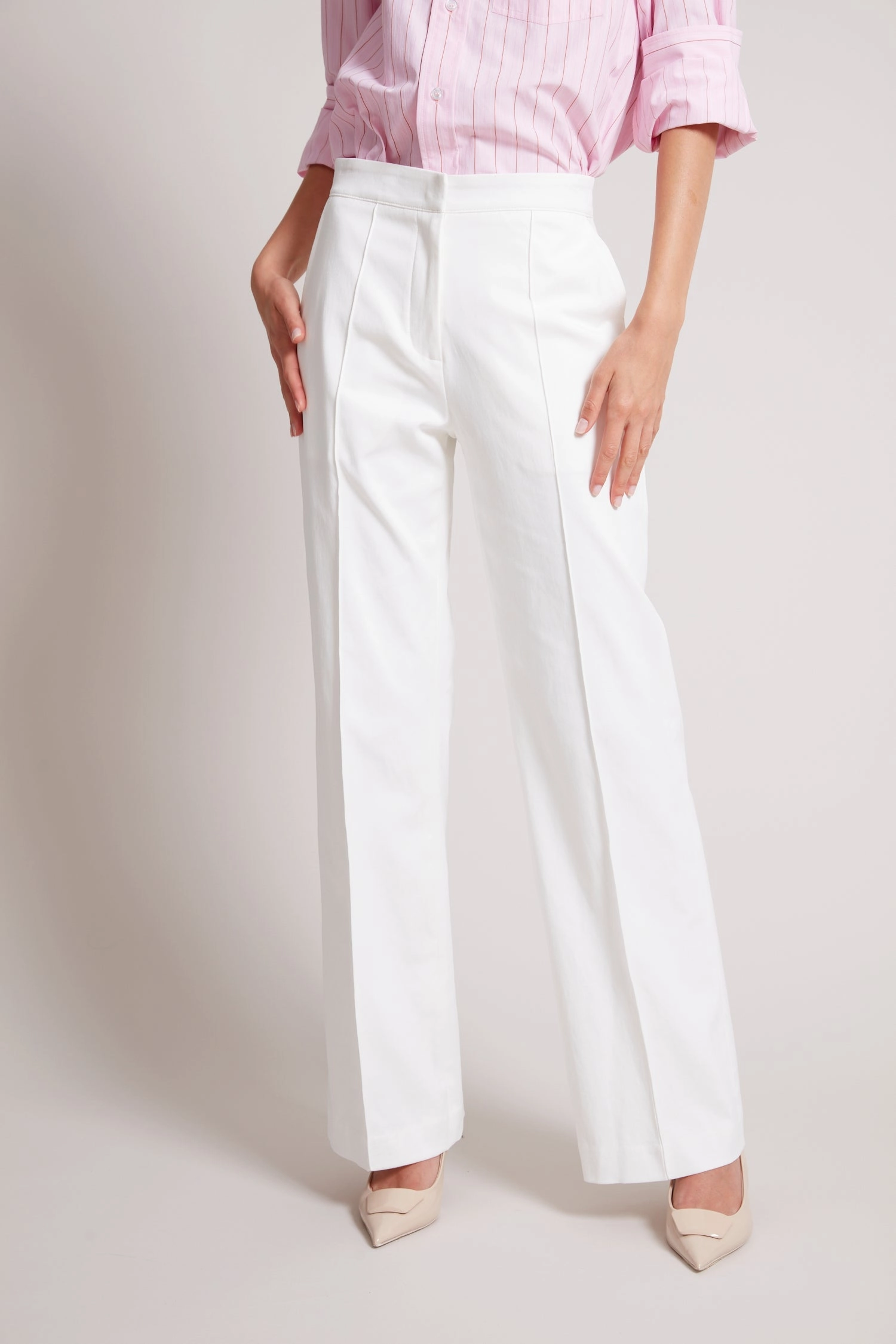 Preston Straight Leg Stretch Trouser With Pin Tuck - White Soft Feel QuickReleaseClosures