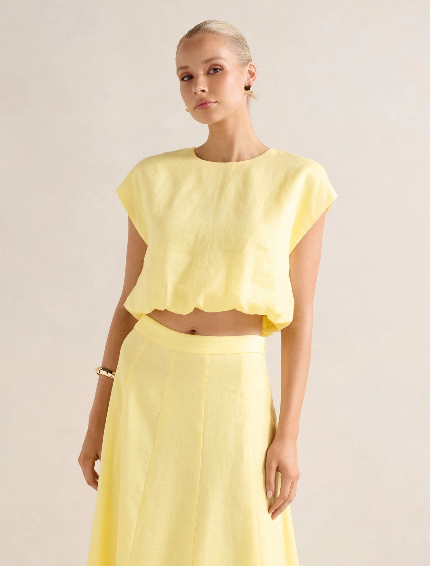 Georgina Bubble Hem Top TaglessCollar