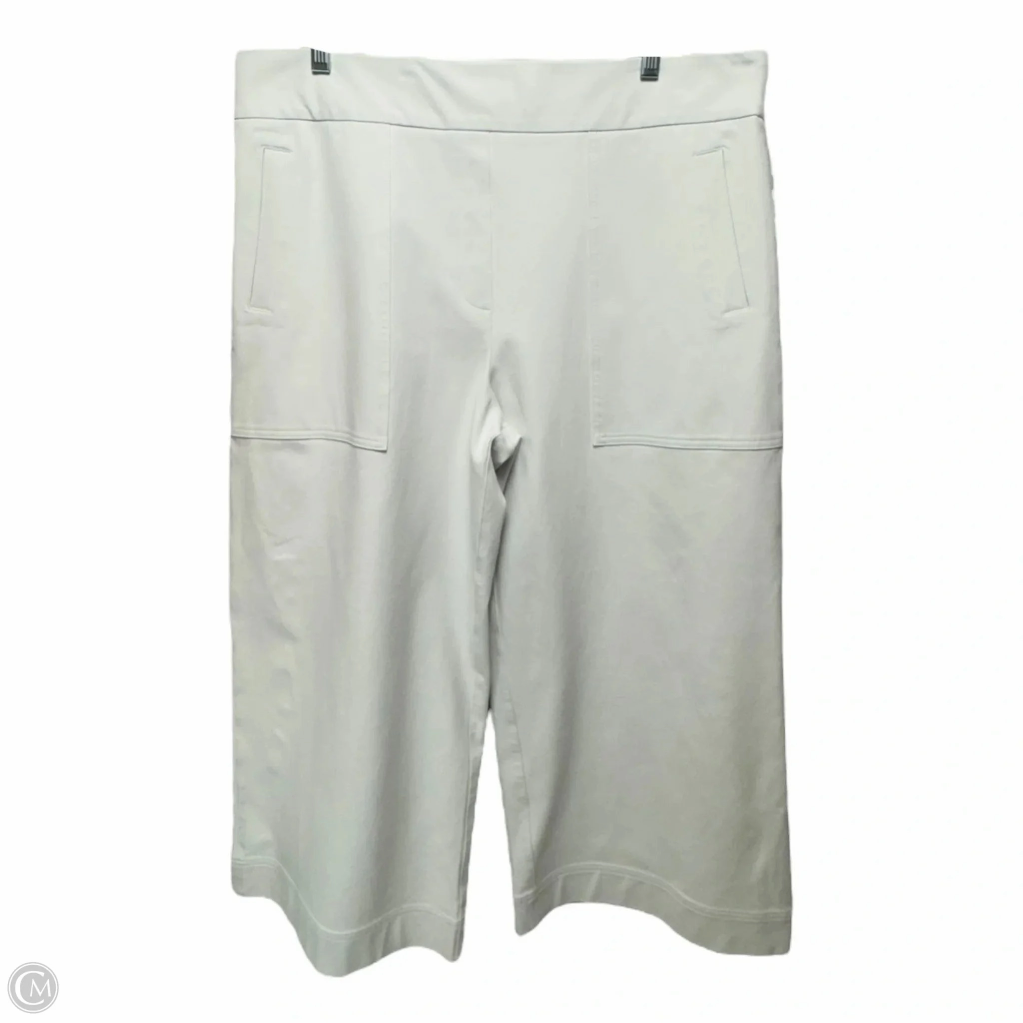 Pants Cropped By Spanx In White, Size: 1x Everyday Flex Quick Fit