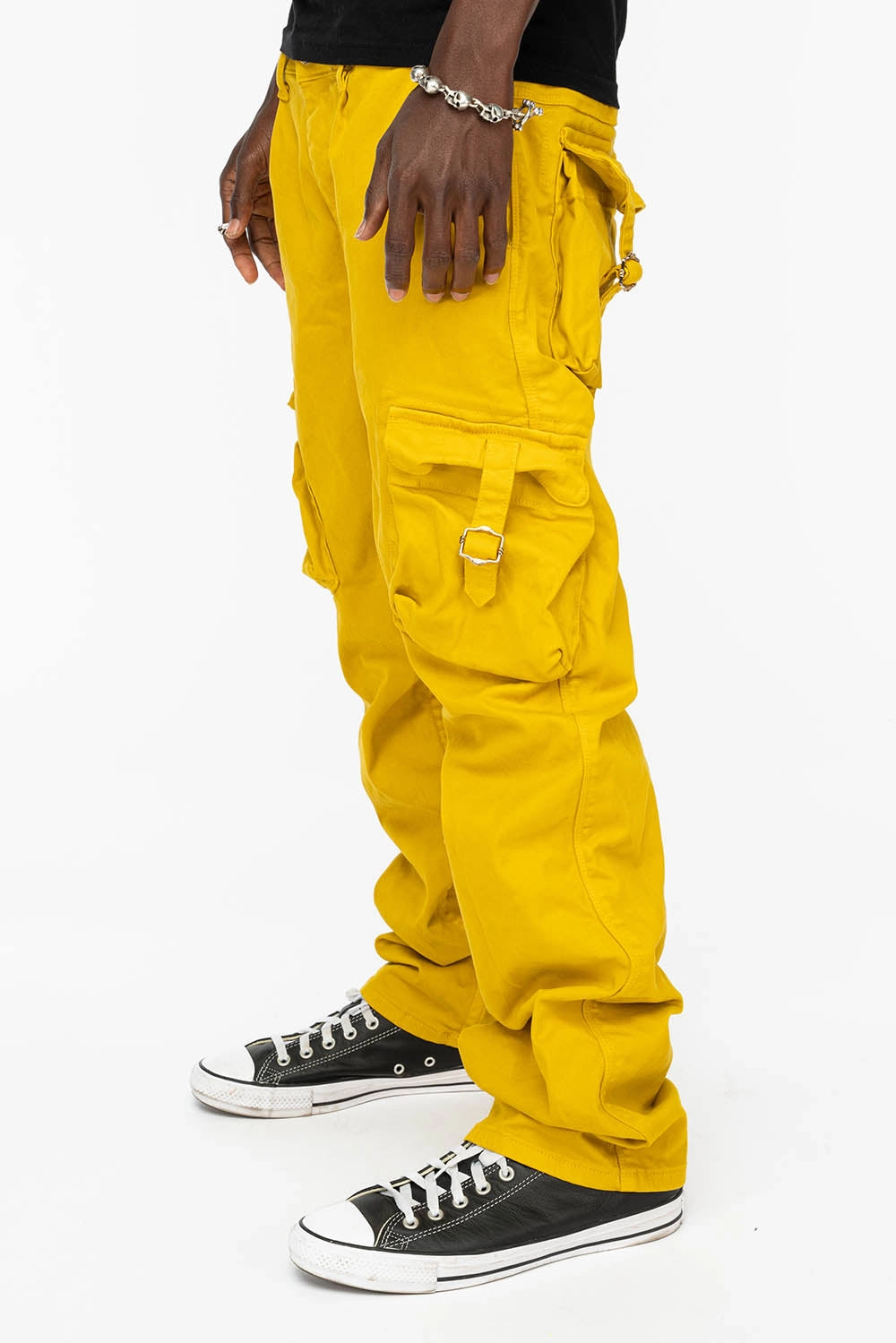 ROBINS NEW MILITARY STYLE CARGO PANTS IN MUSTARD COLOR WASH Traveler Gear Morning Stroll