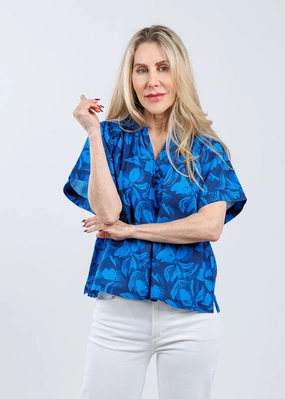 Poppy Blouse - Floral Flexible Movement
