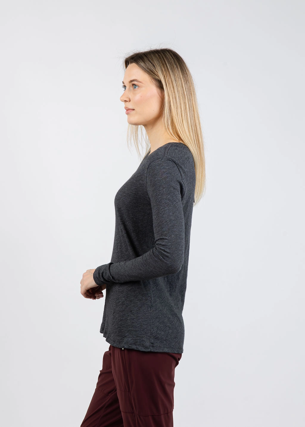 Comfort Wear Sustainable Manufacturing Process Signature Slub Long Sleeve Tee - Charcoal Heather
