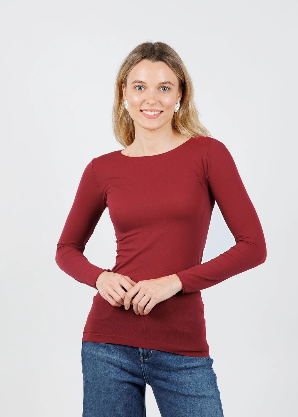 Autumn Look Solid Raw Edge High Neck Second Skin Top - Oxblood